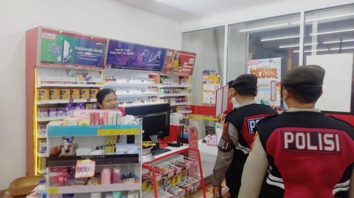 Ciptakan Situasi Tetap Kondusif Menjelang Nataru 2025 Personil Sat Samapta Polres Bangli Tingkatkan Penggelaran Blue Light di Malam Hari