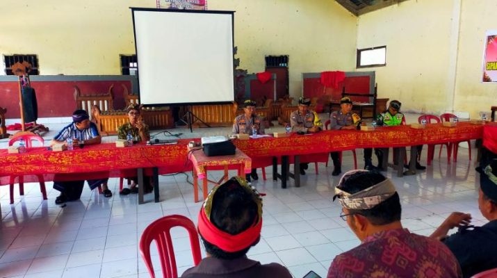 Kejadian Bencana Alam Tanah Longsor Akibat hujan Deras di wilayah Desa Kekeran