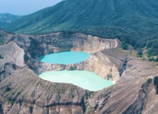 danau kelimutu