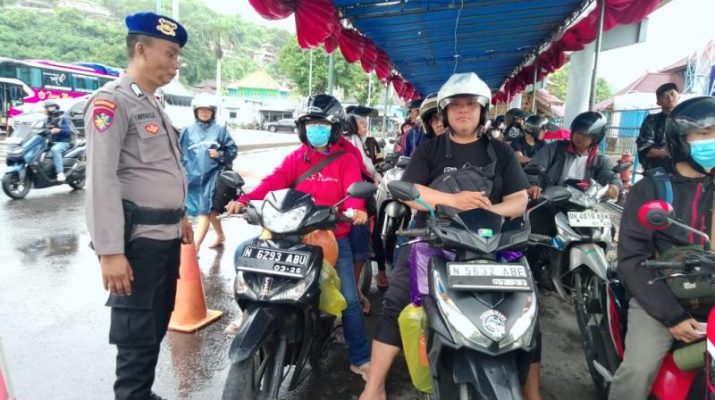 Subsatgas Banops Polair Perketat Pengamanan di Dermaga Padangbai