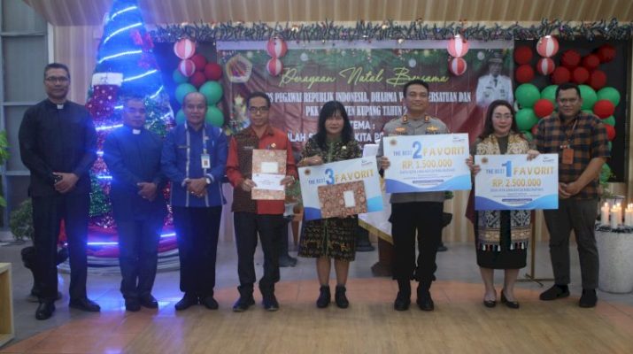 Polres Kupang Tampil Memikat Juara II Parade NTT Bertenun
